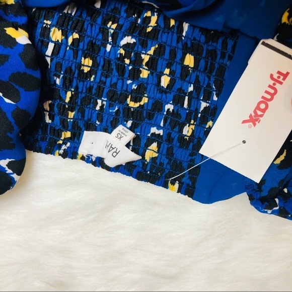 RAHI Chloe Animal Print Crop Top In Blue Leopard - Picture 4 of 5